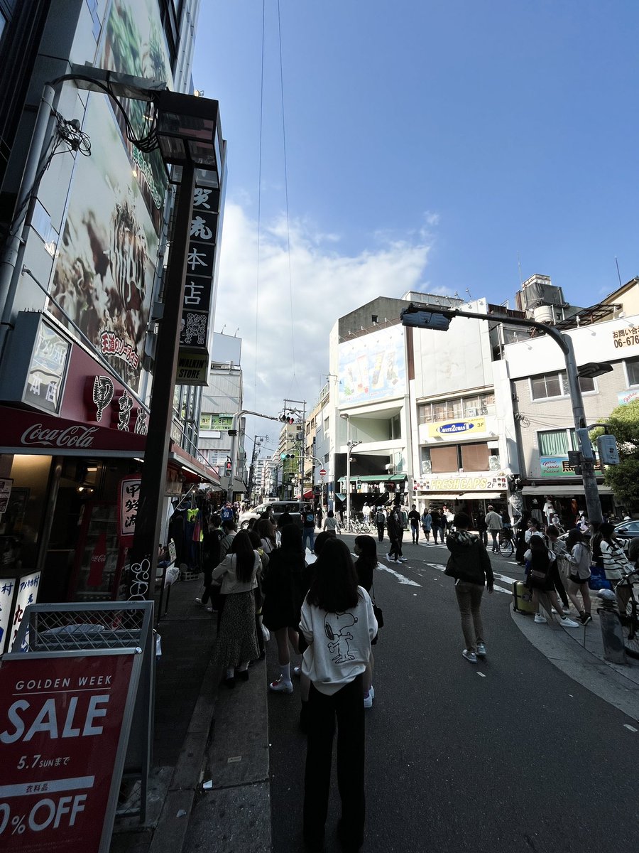 S9wV8's tweet photo. 大阪 https://t.co/oiw83eNEq6