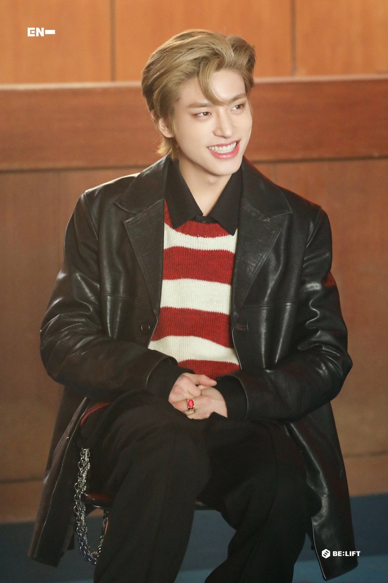 enhypenweverse's tweet photo. (15/24)

@ENHYPEN_members @ENHYPEN #ENHYPEN #엔하이픈 #DARKBLOOD #JAKE #제이크 https://t.co/63piXn4PgY