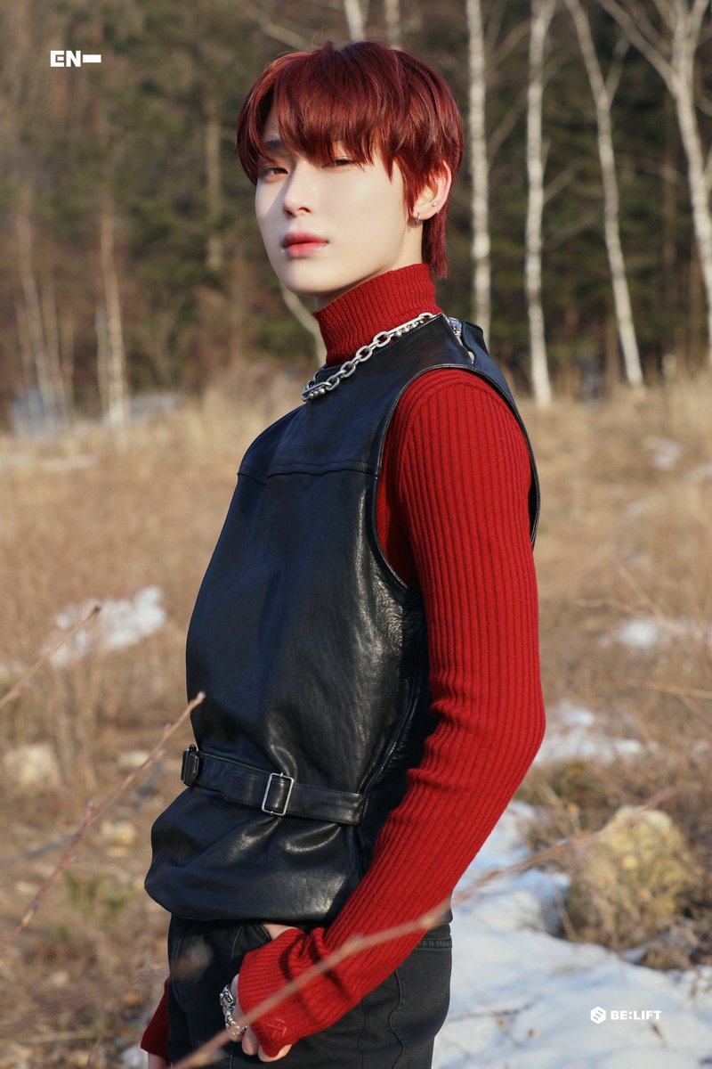 enhypenweverse's tweet photo. (19/24)

@ENHYPEN_members @ENHYPEN #ENHYPEN #엔하이픈 #DARKBLOOD #SUNOO #선우 https://t.co/MLvpAyL75u