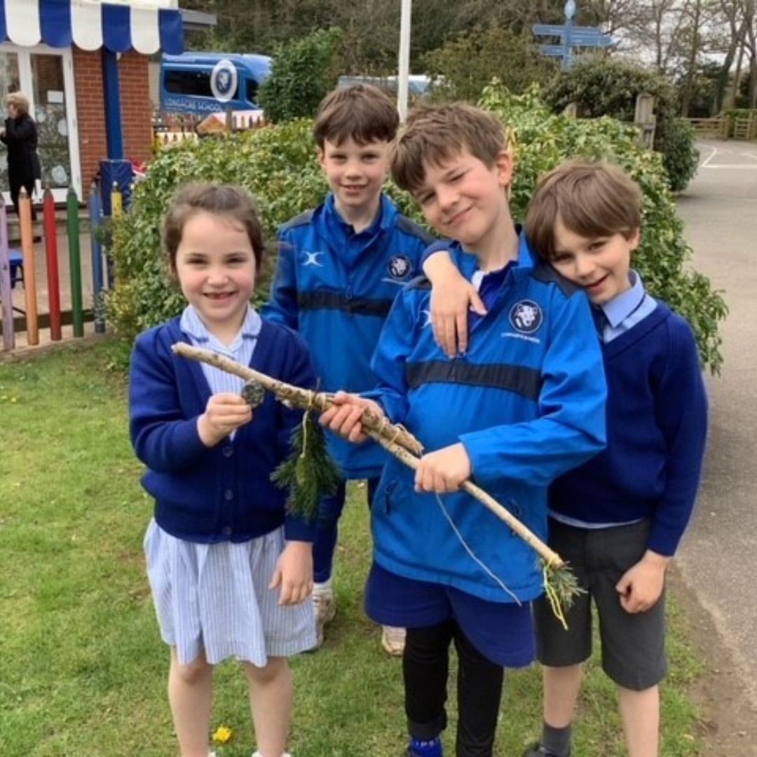 Last week year 2 headed outside in search of natural materials to create their very own natural mobiles.
Sourcing sticks, pinecones, conkers, stones and leaves, the children then attached everything together using reef knots before hanging their mobiles around the Quad.