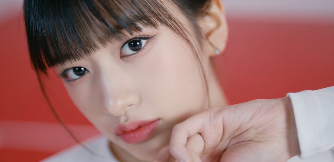 yulizfeed's tweet photo. 'WAVE' Mv Teaser #ANYUJIN &amp; #LIZ ✨

WAVE FIRST MV TEASER 
#IVE_WAVE_MV_TEASER
#アイヴ_WAVE_ティーザー https://t.co/PR3wIZ1UE0