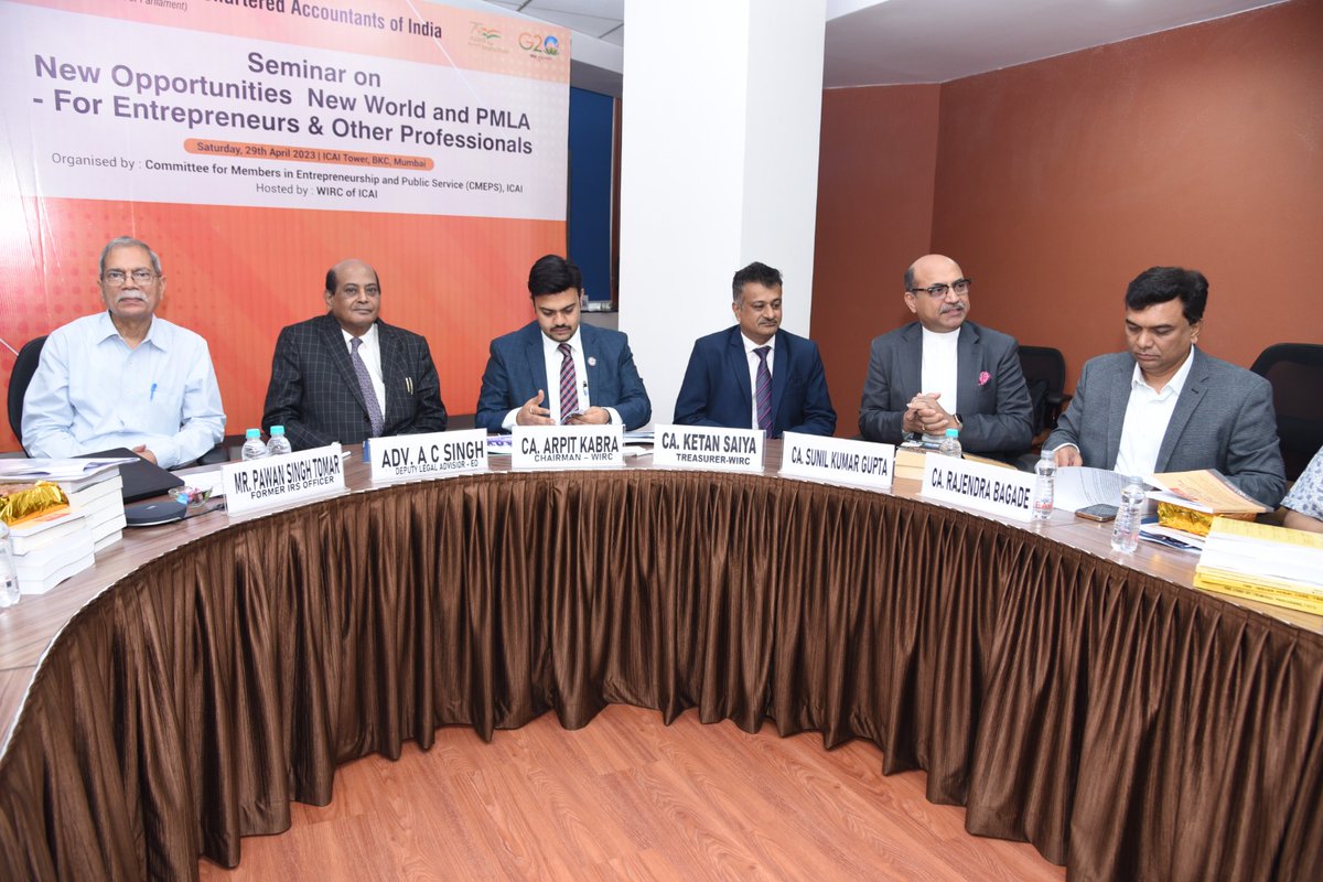 GuptaSunilK's tweet photo. Happy to be an integral part of a 𝐒𝐞𝐦𝐢𝐧𝐚𝐫 𝐨𝐧 𝐍𝐞𝐰 𝐎𝐩𝐩𝐨𝐫𝐭𝐮𝐧𝐢𝐭𝐢𝐞𝐬, 𝐍𝐞𝐰 𝐖𝐨𝐫𝐥𝐝 &amp; 𝐏𝐌𝐋𝐀 - 𝐅𝐨𝐫 𝐄𝐧𝐭𝐫𝐞𝐩𝐫𝐞𝐧𝐞𝐮𝐫𝐬 &amp; 𝐨𝐭𝐡𝐞𝐫 𝐏𝐫𝐨𝐟𝐞𝐬𝐬𝐢𝐨𝐧𝐚𝐥𝐬.

#icai #PMLA #preventionofmoneylaunderingact #sunilkumargupta https://t.co/6UyyRb4zHX