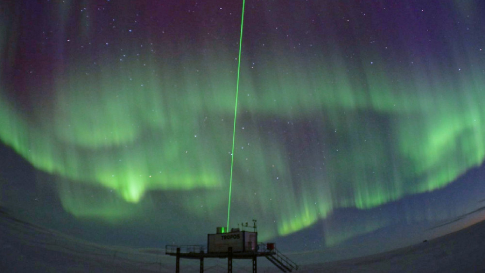 TROPOS_eu (@tropos_eu) on Twitter photo -27°C at Easter - Autumn at #polarstation #NeumayerIII. Our colleague <a href="/_martin_rdz_/">martin-rdz</a> from #Antarctica -> tropos.de/en/current-iss… --- <a href="/dfg_public/">DFG public | @dfg_public@wisskomm.social</a>-project #COALA #cloud #research #Climate <a href="/AWI_Media/">AWI Media</a> #OCEANET <a href="/ACTRISRI/">ACTRIS</a> <a href="/TROPOS_eu/">TROPOS_eu</a> <a href="/LeibnizWGL/">Leibniz-Gemeinschaft</a> <a href="/helmholtz_en/">HelmholtzAssociation</a> @BMBF_Bund @SMWK_SN #aurora -27°C at Easter - Autumn at #polarstation #NeumayerIII. Our colleague <a href="/_martin_rdz_/">martin-rdz</a> from #Antarctica -> tropos.de/en/current-iss… --- <a href="/dfg_public/">DFG public | @dfg_public@wisskomm.social</a>-project #COALA #cloud #research #Climate <a href="/AWI_Media/">AWI Media</a> #OCEANET <a href="/ACTRISRI/">ACTRIS</a> <a href="/TROPOS_eu/">TROPOS_eu</a> <a href="/LeibnizWGL/">Leibniz-Gemeinschaft</a> <a href="/helmholtz_en/">HelmholtzAssociation</a> @BMBF_Bund @SMWK_SN #aurora