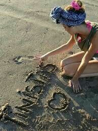 emiftini's tweet photo. feliz nuestro dia tinistxs!! 🩷 https://t.co/TA5p445wpf