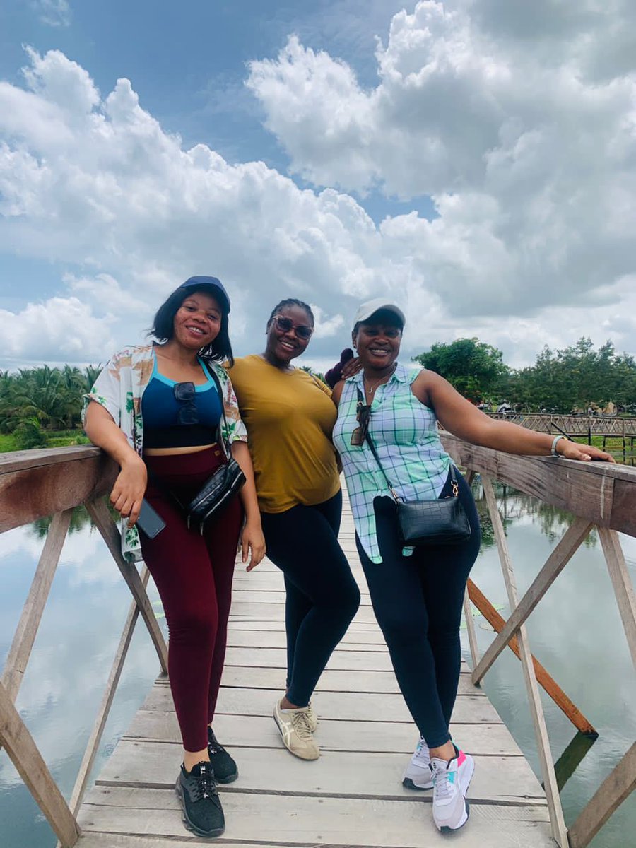 adansitravels's tweet photo. Yesterday was a temporal break for the Ghanaian worker. 

So, we took a break to treat ourselves with a travel package cus that's what we do 🥰

Can you guess the location?📍 

#mayday #ghanaholiday #adansitravels #promoteghana #ghana🇬🇭 #madeinghana #visitghana #ghanatourism https://t.co/UTiFydlLFg