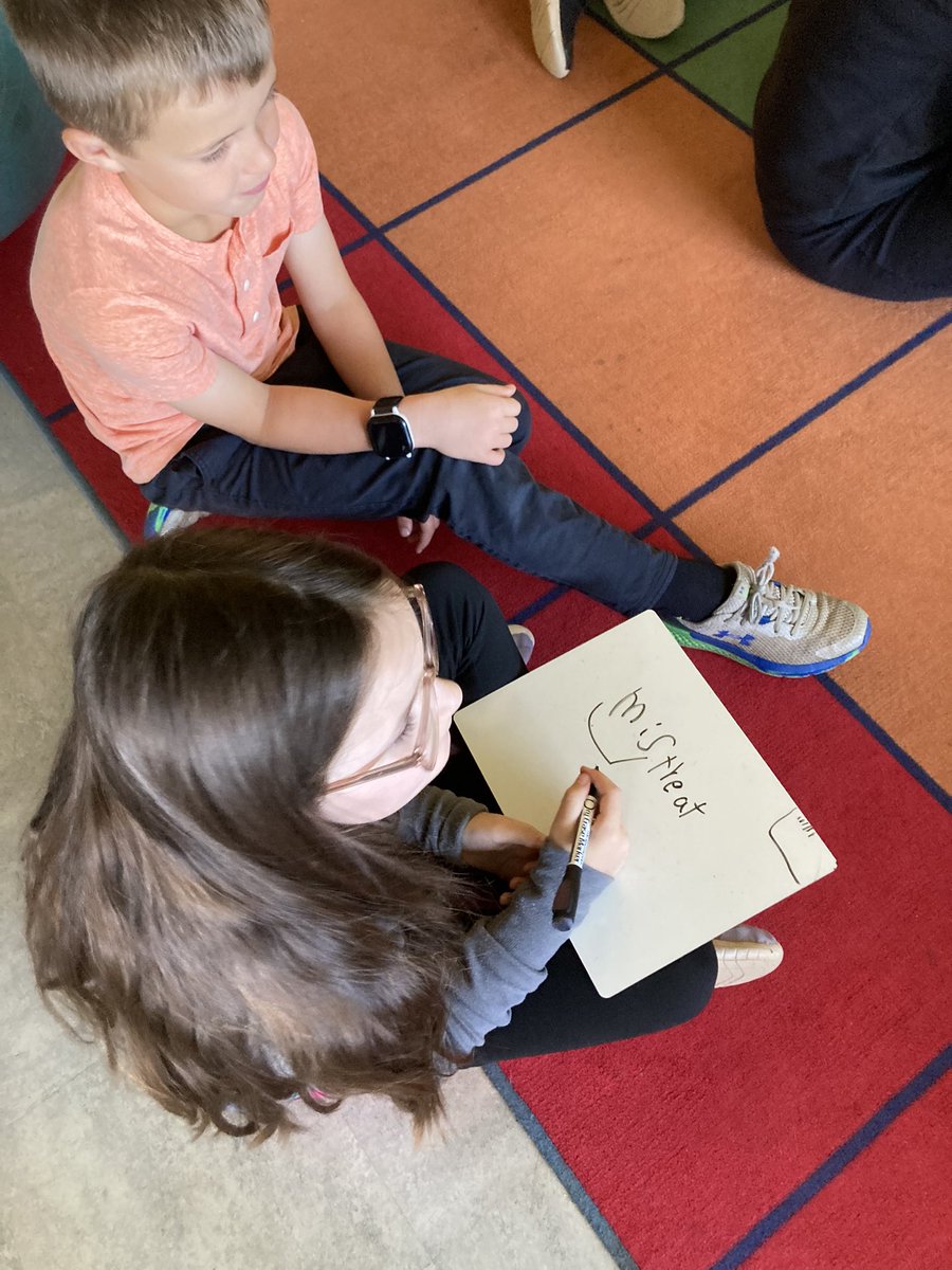 Kirsten Ross tweet media