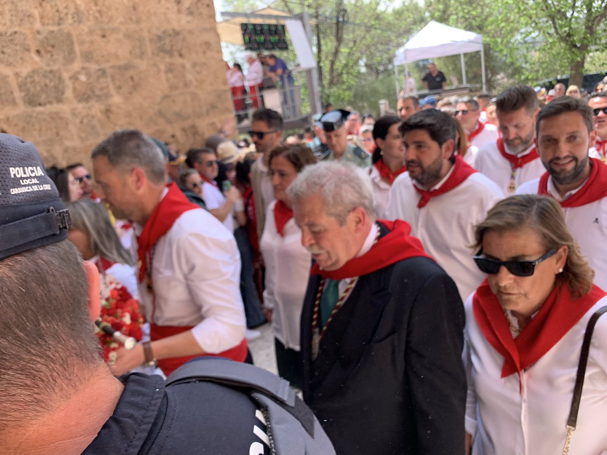 Asta13Streaming's tweet photo. Carrera de los @caballosdelvino @Asta13Streaming https://t.co/RiZ4H0HMW6
