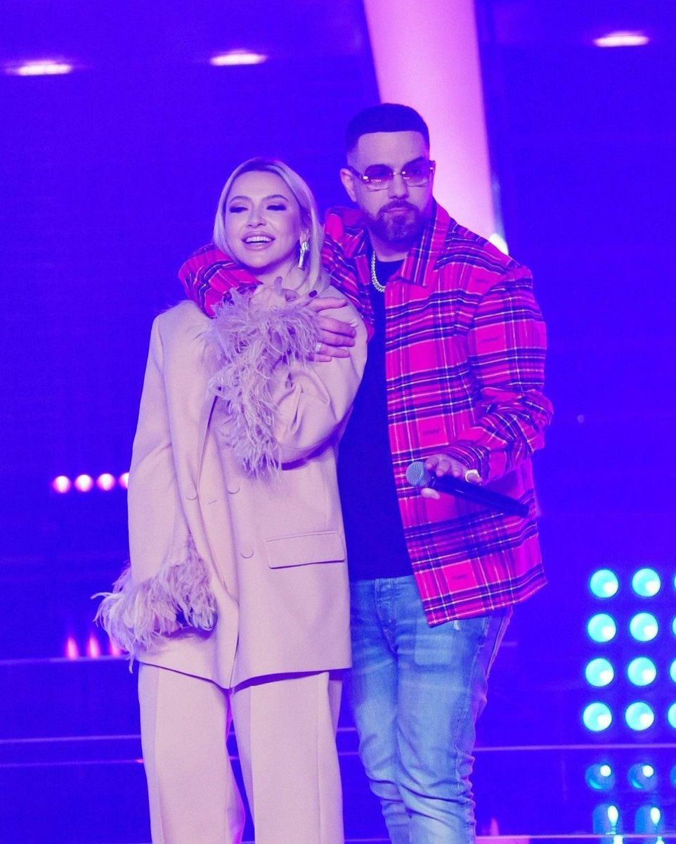 elifhadiseee's tweet photo. O Ses Türkiye Rap yeni sezon çekimlerinden ❤ @Hadise @murdaworld #exxen 
#OSesTürkiyeRap #OSesRap https://t.co/JbPwMsf7rR