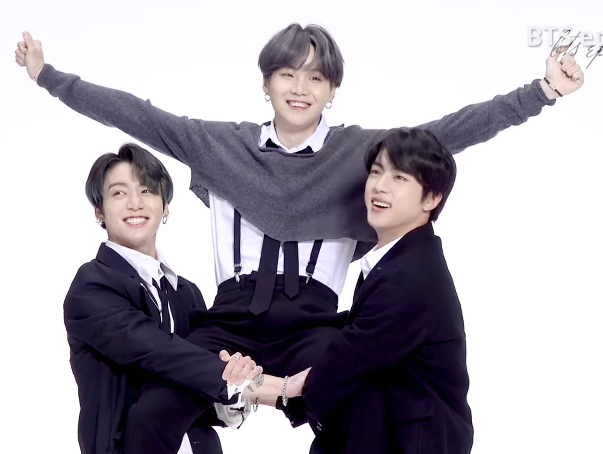 6ybLovej's tweet photo. #AgustD ミューバン🗳️

ずっと変わらない🐹の願い🌈✨

愛する６人の弟たちと
ずっとバンタンでいたい😭

ずっとバンタンとしてコンサートを
続けていきたい😭

だから私は

🐹と
🐹の愛する弟たちを応援する🔥

今はユンギさん🐱💜

SNS 連携で簡単に参加できる😆
詳細は引用元見てね👇 https://t.co/BsO2Ovnbi6