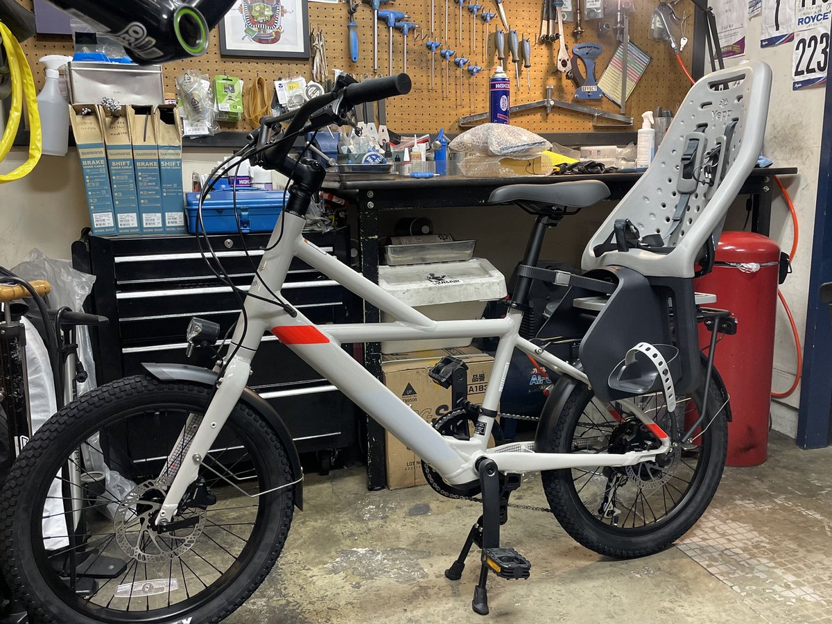 popcornstar_888's tweet photo. とうとう納車。
チャイルドシートもいい感じにハマっています！
#cannondale #compactneo https://t.co/hQAjnx9XGl