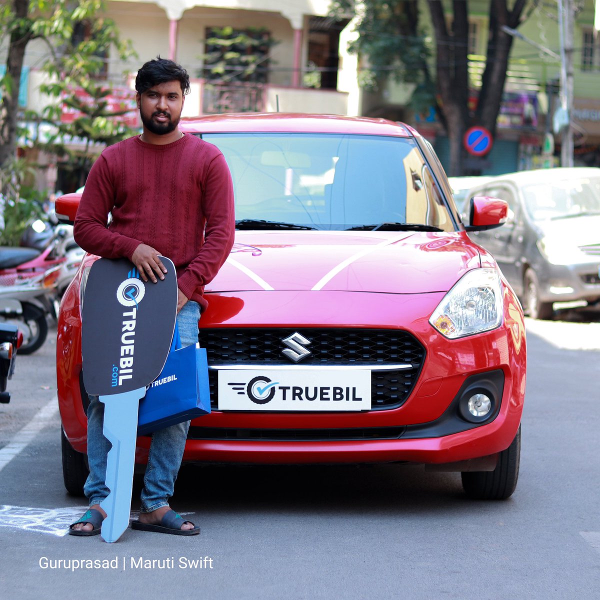 The perfect red, the perfect ride 💫

Congratulations to Guruprasad for finally getting his much-desired Swift #TruebilTales 🚗💙

#Truebil #Bengaluru
