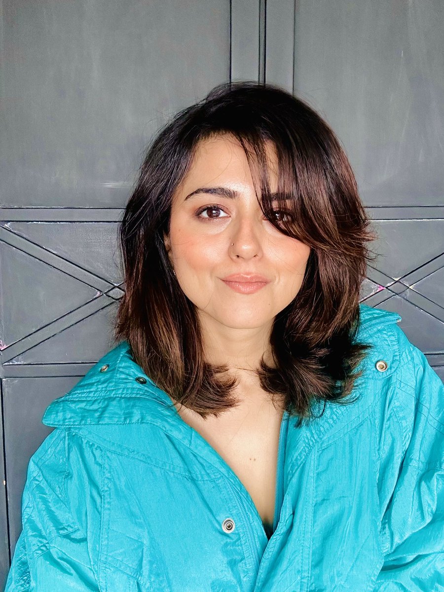 iRidhiDogra's tweet photo. 🙋🏻‍♀️ https://t.co/riZKuwPhKV
