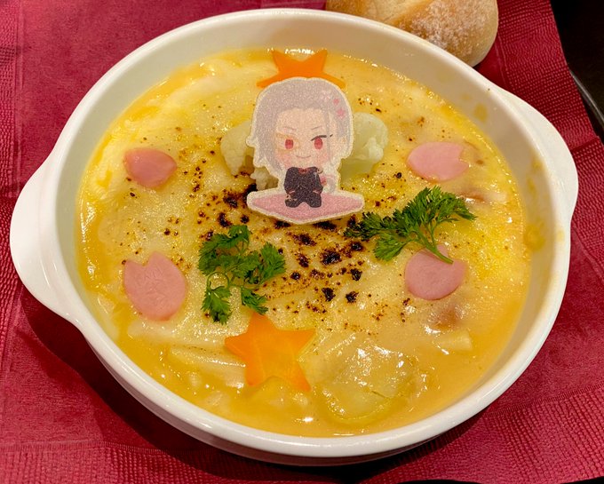 ここまで来たらと思って今日もわんぱくカフェ行ったので結果3回行って長船メニュー全部食せた。人参ちゃんと食べたから大般若は褒めろ。でもコースター大般若来てくれたから人参許す。