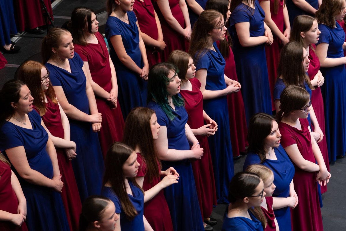 Barnsley Youth Choir tweet media