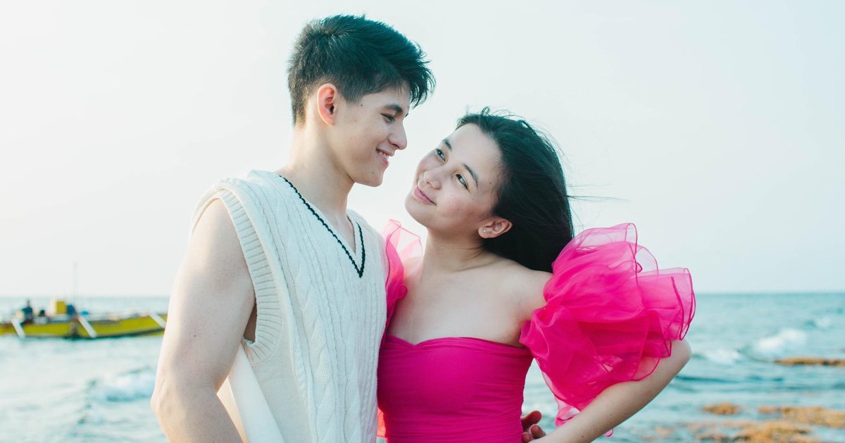 Sparkle_GMA's tweet photo. Taas kamay kung namimiss mo na ang #AlFia 🙋🏻 

Don’t worry dahil this coming May 11, 2023  mapapanood na ang GMA Public Affairs’ digital series na ‘In My Dreams’ starring your favorite Sparkle stars Sofia Pablo and Allen Ansay. 

#SofiaPablo #AllenAnsay https://t.co/EcxkRbtRCg