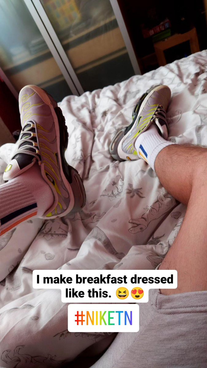 willspilsbury's tweet image. Nike TN kinda mood. 😏👌🏻 #kotd #lacostesocks #beforework