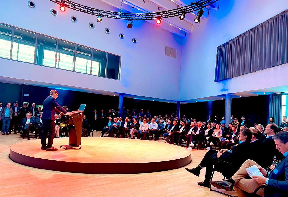 Feierliche Eröffnung des Forschungsbau ZESS mit der Community auf Mark 51*7. Volles Haus, spannendes Programm! Viel Erfolg weiterhin!