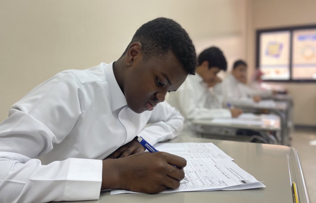 assidiqschool's tweet photo. صور 📸/
الاختبار  المحاكي  لاختبار  #نافس_٢٠٢٣م  لطلاب الصف  الثالث  متوسط بمدرسة
  # الصديق_المتوسطة

  #  طموحنا_عال https://t.co/oB3pmvYGPU