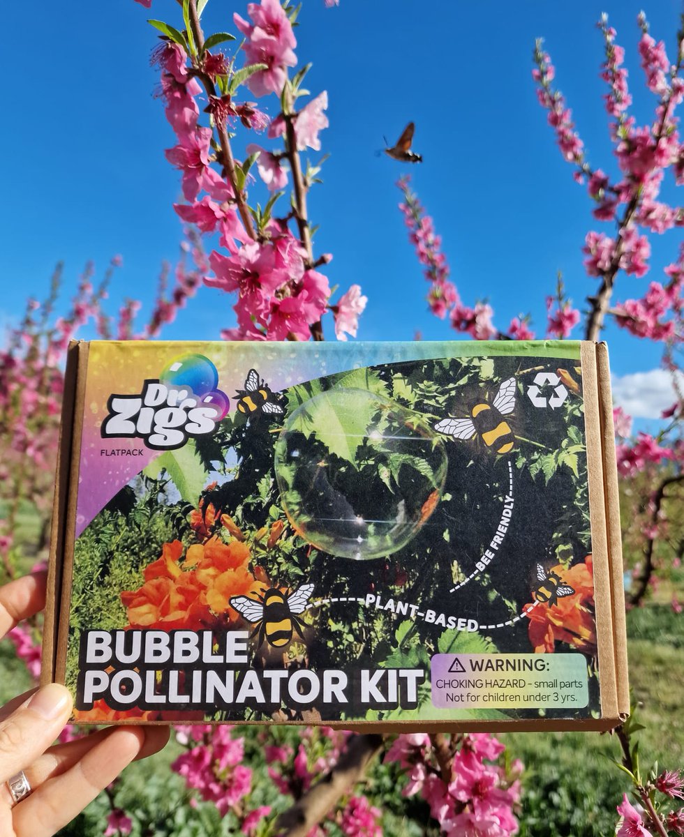 DrZigs's tweet photo. @IoloWilliams2 Dear Iolo, we met eons ago when I was at the NWWT I now run https://t.co/Rk4uj5zKdU and I have just launched a Bubble Pollination Kit. It's pretty cool and strives to teach kids about pollination, the species, the threats and how to help. I would LOVE your thoughts https://t.co/gAhKPnIRed