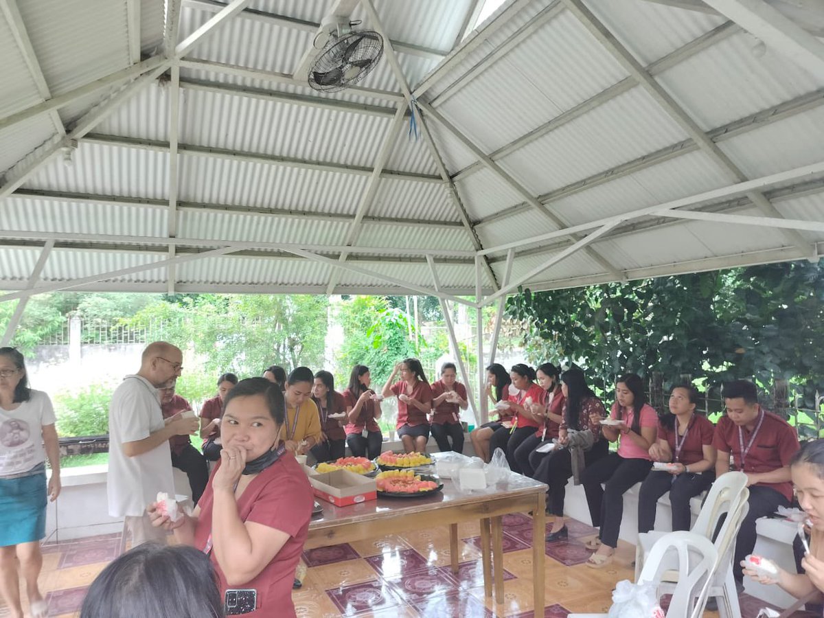 El Gabriel Taborin College de Davao celebra por primera vez la Fiesta de S. José Obrero, patrono de la Vice Provincia. #escuelassafaparaelmundo