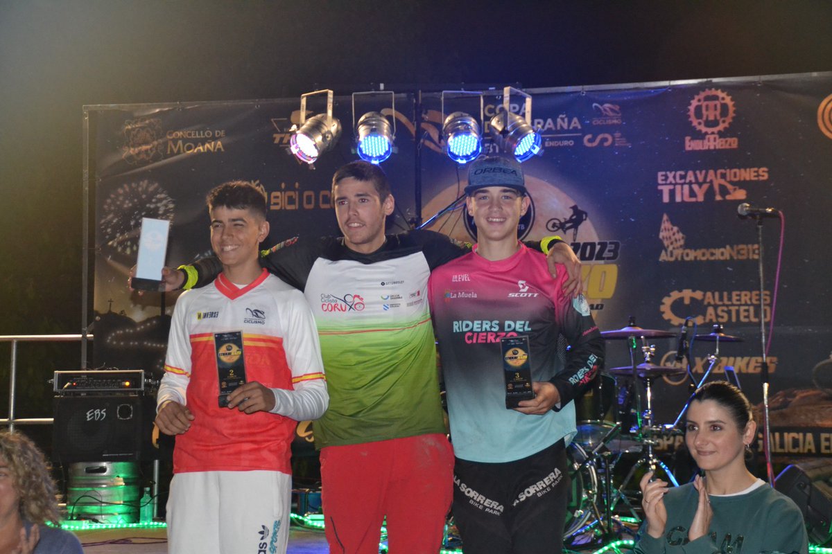 #CopaEspañaEnduro | Gran actuación de los aragoneses en el Endurrazo de Galicia

🥈Nacho Ballester y  Candela Ruiz 

🥉Álvaro Le Page 

➡️ También han participado Rafael Leeuwenber, Mario Palacio, Miguel Giménez y Jonás Elías.

Más info 🔗 onx.la/74ce7

#AragónCiclismo