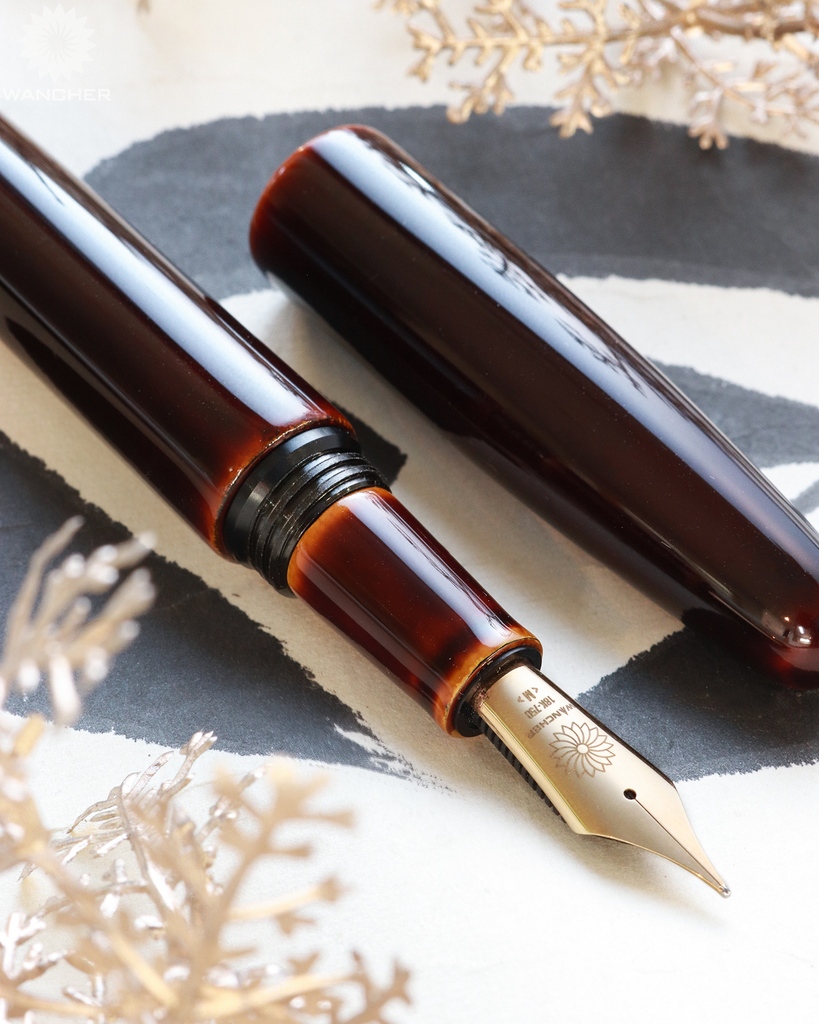Wancher_Global's tweet photo. Any artist would sometimes love to try something new, and that's how the Shunkei Tamenuri fountain pen was born.
The spontaneity of our Wajima artisan makes each Shunkei Tamenuri pen unique.
Jump right to the link below to shop for the pen.
https://t.co/45oFgWPEvu
_
#urushipen https://t.co/7OhaUq9sUK