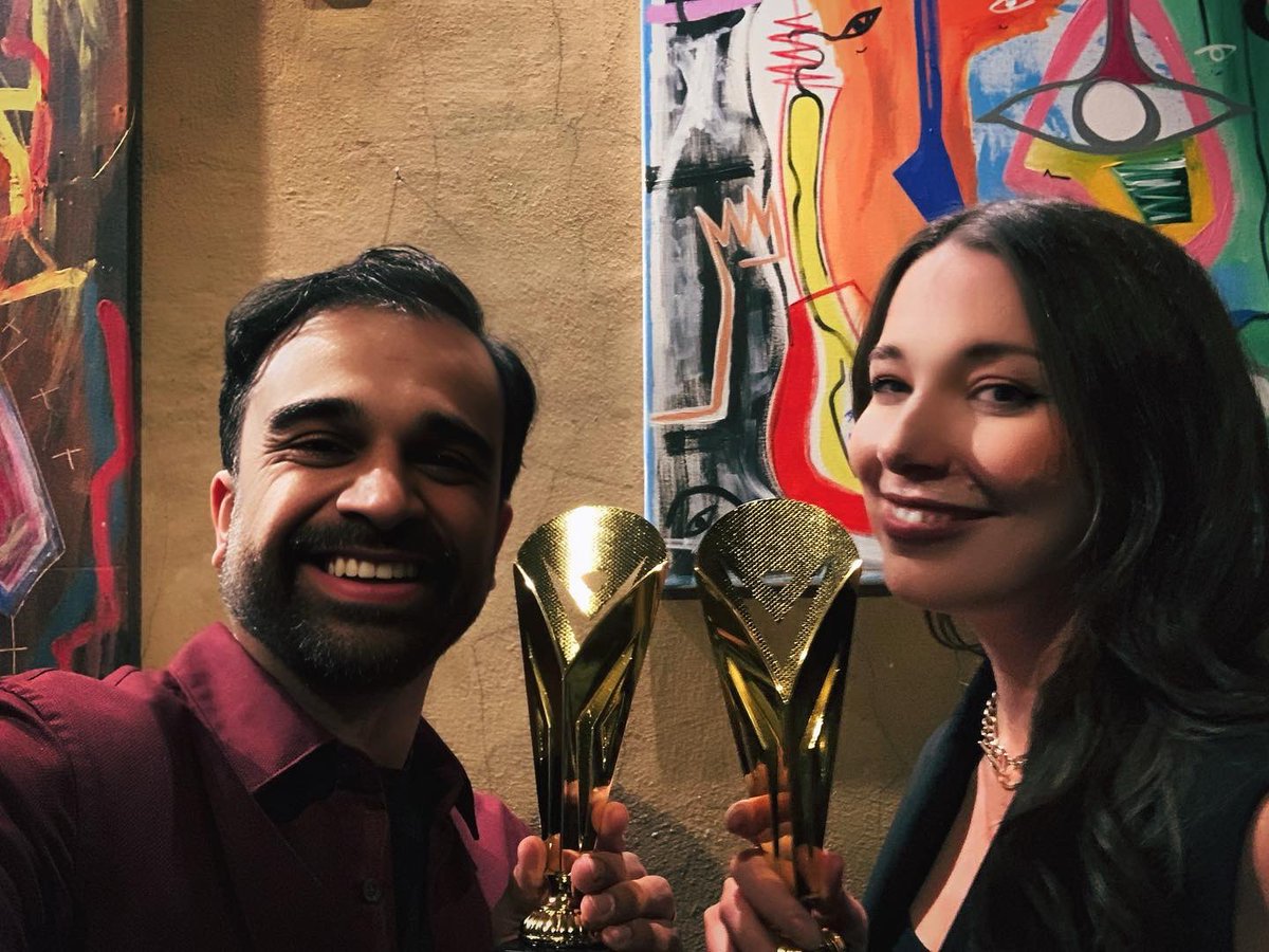 abbielucas's tweet image. Team Voices had a great weekend @UViewFF where we won Best Screenplay, the Si Spencer Award and received a Special Mention in the Best Director category and @kinoshortfilm where we were nominated for Best Performance in a Comedy and Best Score. A big congrats to the cast &amp;amp; crew!