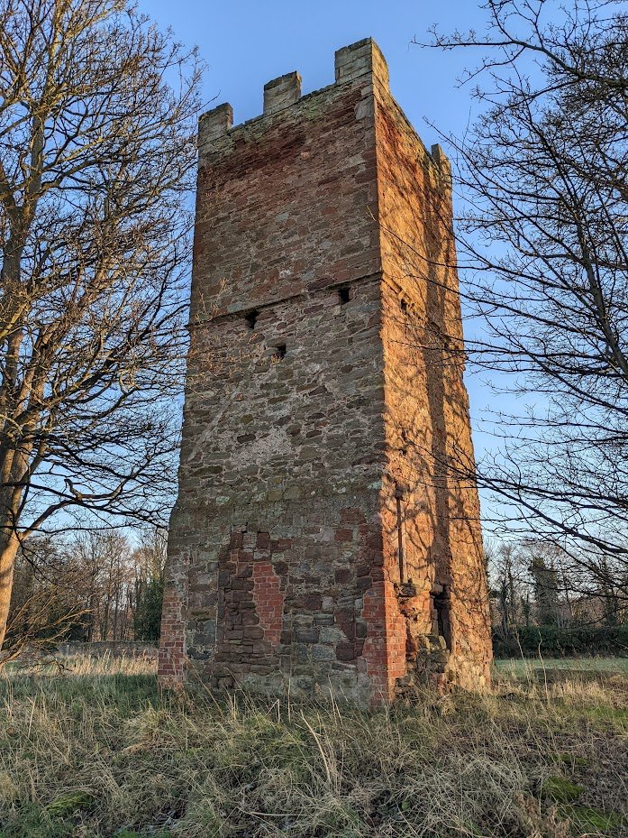 SChurchesTrust's tweet photo. Newton Tower near Dalkeith is all that remains of another of Scotland's #LostChurches, the Newton Old Parish Church of St Mary.
Thousands pass it each day as they approach the Sheriffhall roundabout, how many know its long history?
More info here π
https://t.co/srHj7meta7 https://t.co/Js7oq07sfc