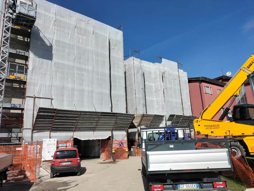 Lavori di miglioramento classe energetica condominio
#edilizia #costruzioni #efficientamentoenergetico
arcasensa.com/lavori-di-migl…