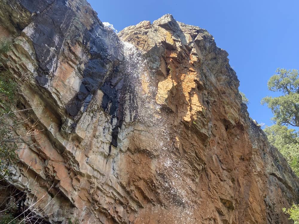 Ruta de la Cascada del Chorro de las Batuecas, cerca de La Alberca, un recorrido muy atractivo por tierras salmantinas. yendoporlavida.com/ruta-chorro-de…
@CyLesVida