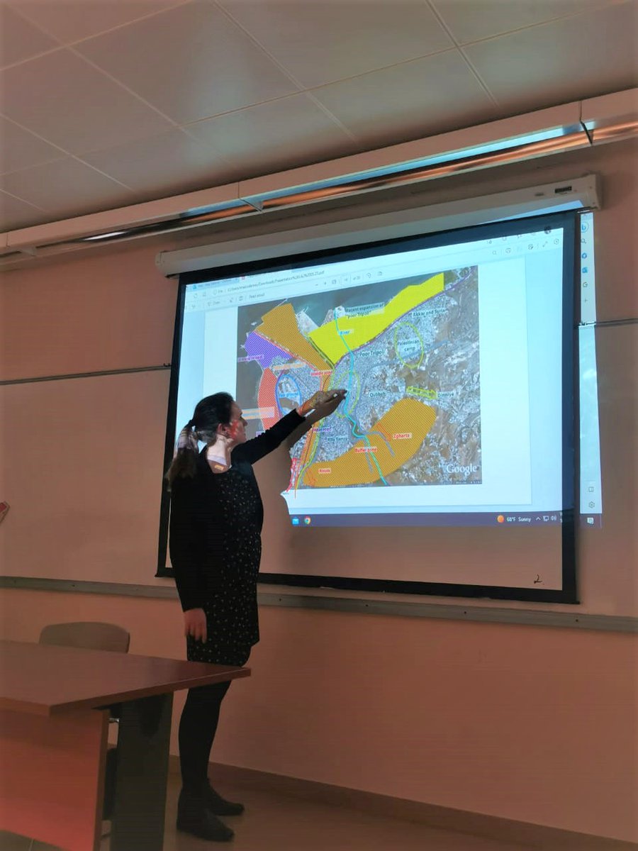 joellesays's tweet photo. According to @tinegade, Tripoli is divided into two divisions; the wealthy and the poor, as noted by Charbel Nahas. Additionally, there are many internal cleavages in the cities. Mrs. Gade also highlights the concept of "othering" Tripoli by some in Beirut. 
@isalamey https://t.co/uPoVBbvD49