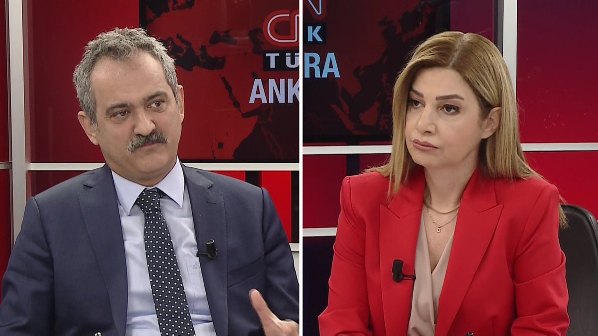cnnturk's tweet photo. 12. sınıflara devamsızlık affı olur mu? 

Bakan Özer: "12. sınıf öğrencileri devamsızlıktan sınıfta kalmayacak" https://t.co/bDzPmRLsHz https://t.co/BqpXsdnXH1
