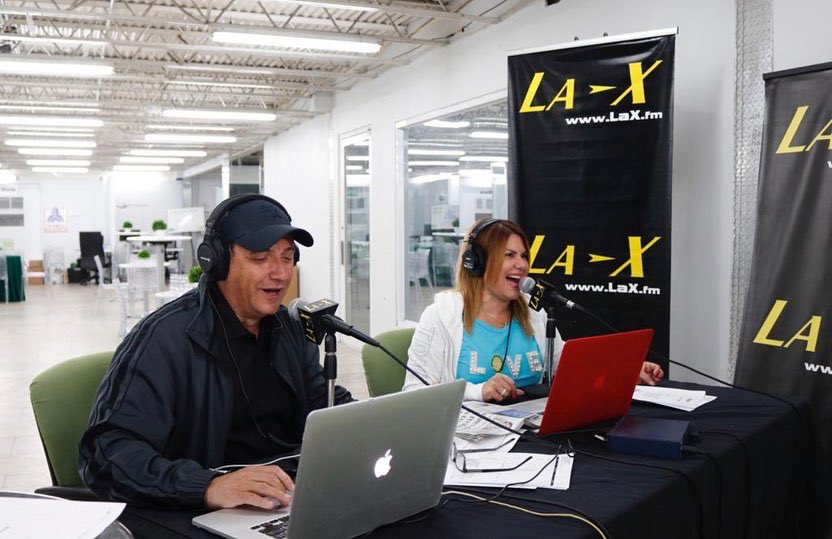 redshadowpr's tweet photo. Buenos dias! Listos pal Relajo! 🎧🎤🫶☀️ https://t.co/1OsOnsRPyK
#redshadow
#redshadowpr
#deddieromero
#radio
#morningshow
#laxpr
#puertorico https://t.co/xevBRH442v