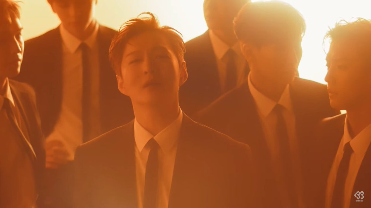 ilhoonsubi's tweet photo. THIS LEE CHANGSUB 😭 SUBBIE'S SO ATTRACTIVE https://t.co/yU45b8iTbY