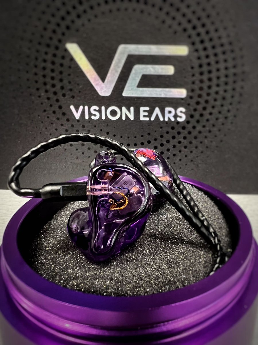 VisionEars_de's tweet photo. It’s a purple 🥳 #ve #visionears #perfection #inearmonitoring #inearmonitor #inear #custominears #customs #ciem #handcrafted #handmade #madeingermany 🇩🇪 #köln #cologne #highclass #audiophile #hifi #audio #loveisinyourears #handcraftedincologne #guitarist #drummer #purple https://t.co/ckehtde538