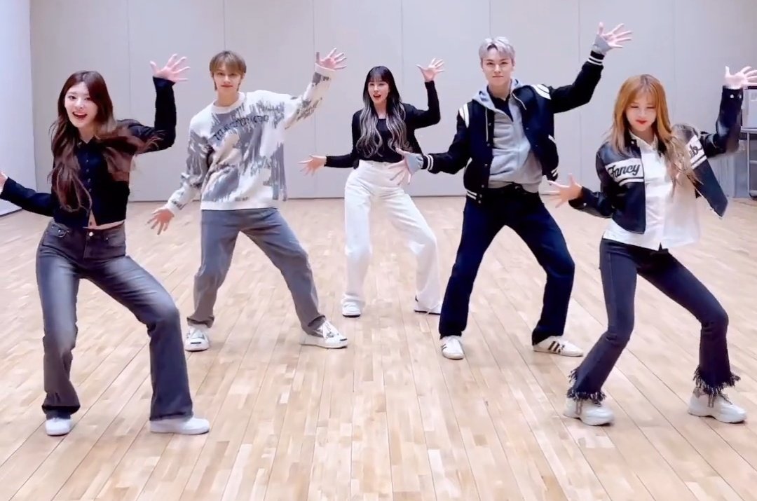 thinking0218's tweet image. 大フラグすぎた🚩
おめでとう私
 #poppychallenge  #SEVENTEEN