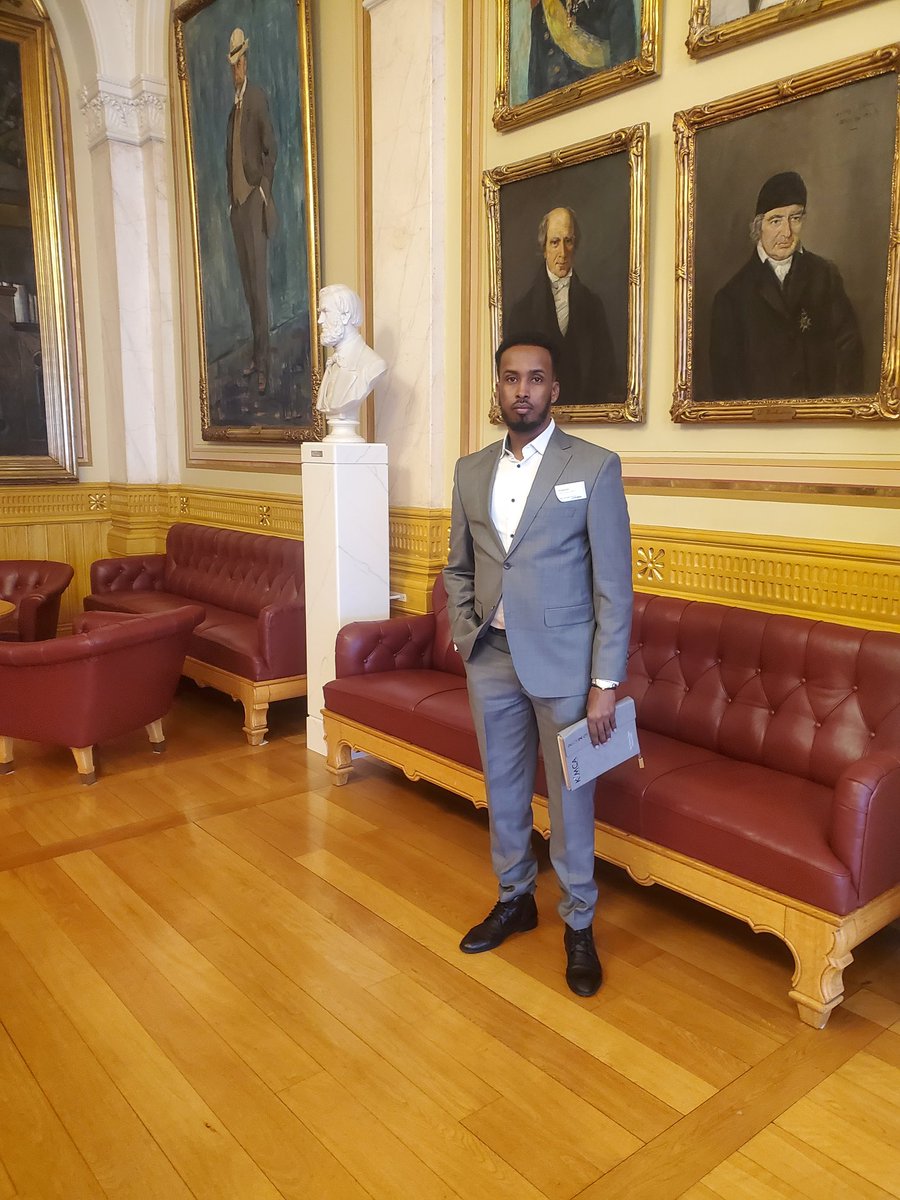 HonHusseinMoha's tweet photo. Led KYMCA national membership to Norway 🇳🇴 Oslo for interparlimentary exchange program.
Kenya's parliamentary proceedings and legislative events maintains to be among the best.
Norway is a parliamentary democracy and constitutional monarchy. 
#KYMCA.
#LEADINGYOUNG 
#KRF https://t.co/HVnANlIzxc