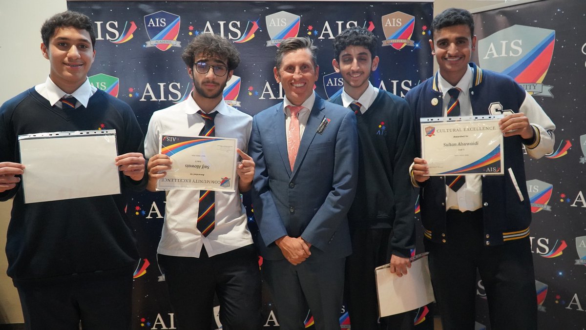 AISsharjah's tweet photo. Last week we held Secondary School Pilar Awards to celebrate the achievements of our students. 

Congratulations to all students who received an award!✨

#AISJrSecondary #AISSrSecondary #AISReachForTheStars #AISJourneyToSuccess https://t.co/YBfMsk21yc