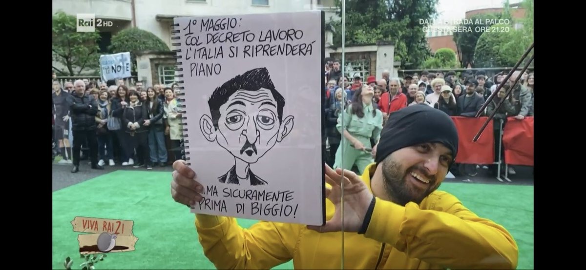 LauraConlange's tweet photo. Oggi #Spadoni vignetta dedicata a @fabriggio 😂😂😂😂🔝🔝 @Fiorello @ViVaRai2Off https://t.co/z7rVmakXit