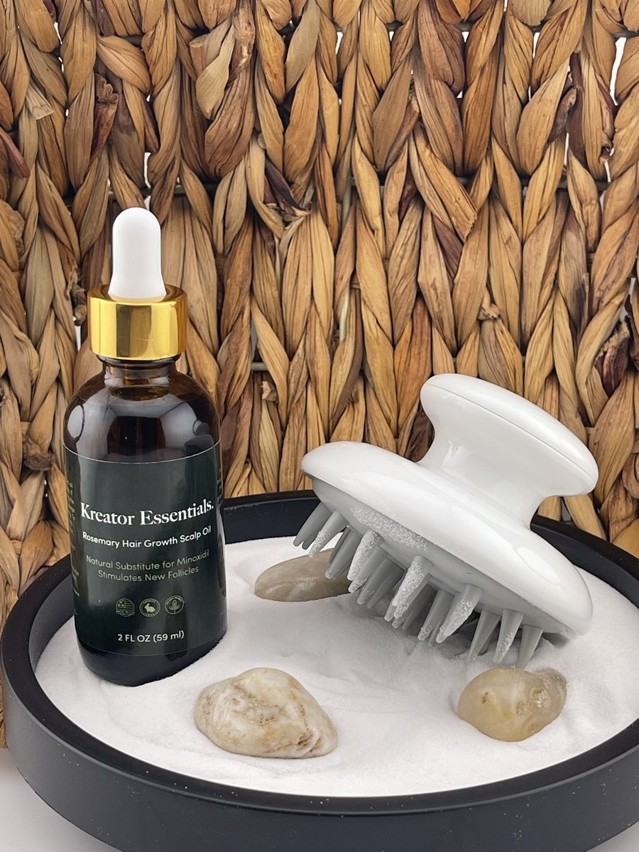 KreatEssentials's tweet photo. We are a new rosemary oil growth brand looking to collaborate with a few UGC creators in the US, and would love to capture some more of our Black Queens 👸 in their 20 - 30’s to enjoy the magic 🥰  #ugccontentcreator #UGC #UGCcreator #ugccreatorneeded #ugccommunity https://t.co/Se12vEVXaF