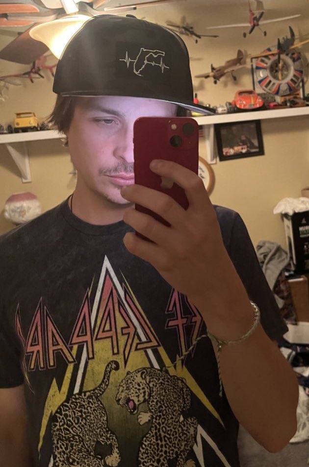 ya boi tweet media