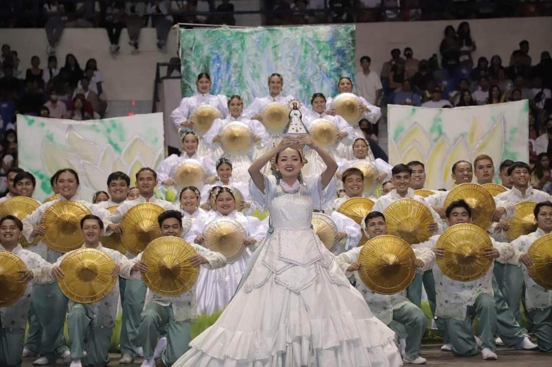 mchfdrgya_'s tweet photo. Loud &amp; proud to be part of this team, all the hardwork &amp; sleepless nights have been paid off. 2weeks prep but still tumindig ng may dangal at nailaban, congratulations URSAC! 🫶🏼

#MaytimeFestival2023
#AngatAbanteHigante
#3rdRunnerUp https://t.co/Ad6I7elx71