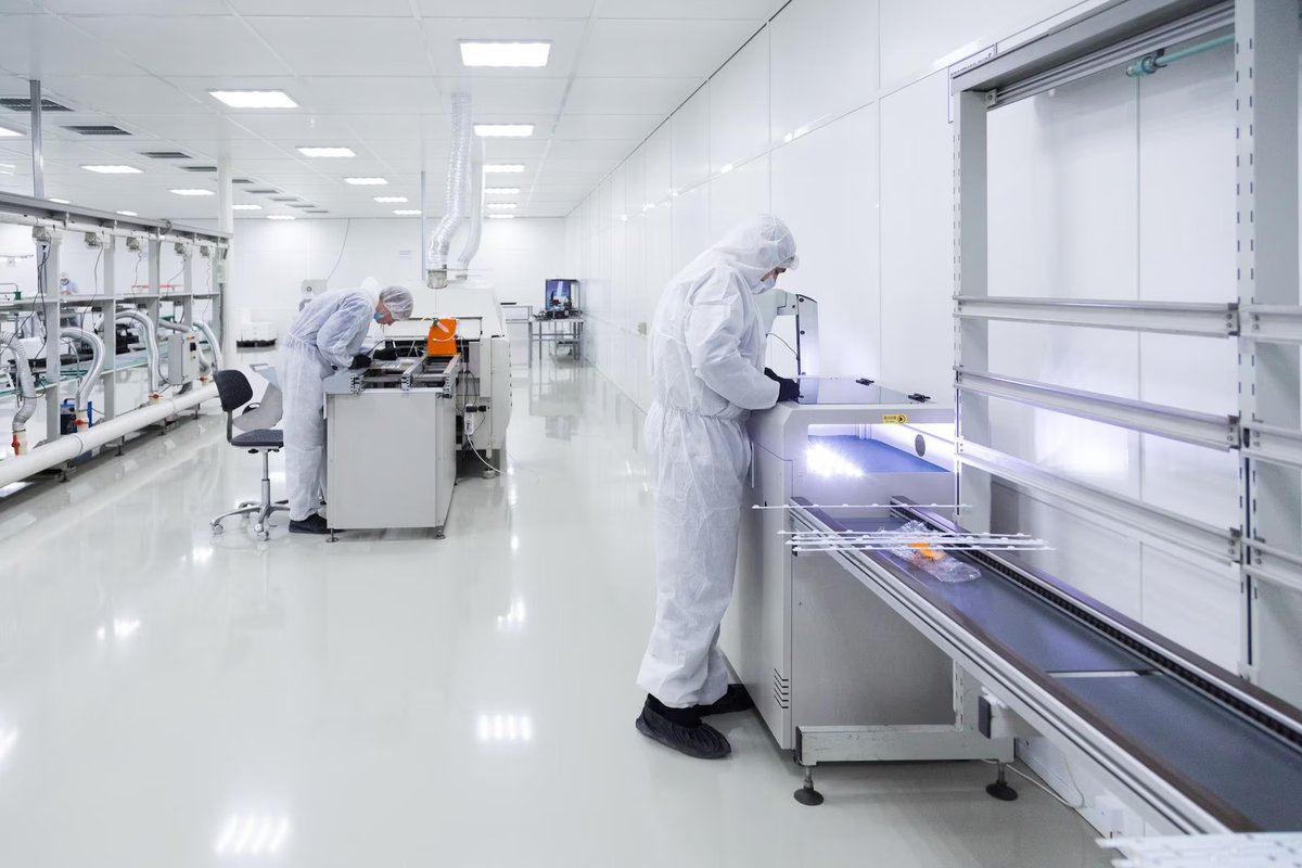 gvr_healthcare's tweet image. #mexico #cleanroomtechnology market is expected to grow at a CAGR of 6.57% from 2023 to 2030 to reach USD 150.9 million by 2030. Disocver more about the industry in the #NewReport @ bit.ly/3NtaC9U
Image Source: Freepik

#GVR #news #NewsUpdate #Mexico #healthcaresolutions