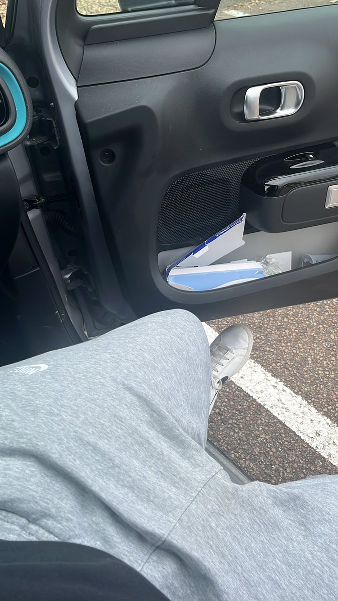 LoLefvre3's tweet photo. qui pour bz stap ? https://t.co/q2BZgs3cs2
