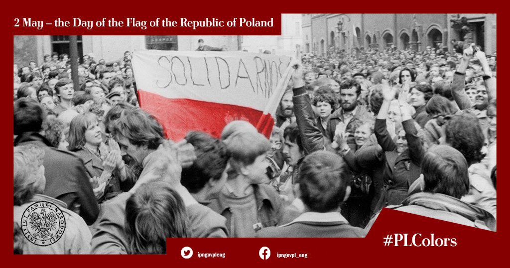 ipngovpl_eng's tweet photo. Demonstration of ‘Solidarity’ on 3 May 3, 1983, in Warsaw by the Cathedral of St. John the Baptist on Świętojańska Street.📷Photo: #IPNArchive #PLColors https://t.co/UWDtB1fymW