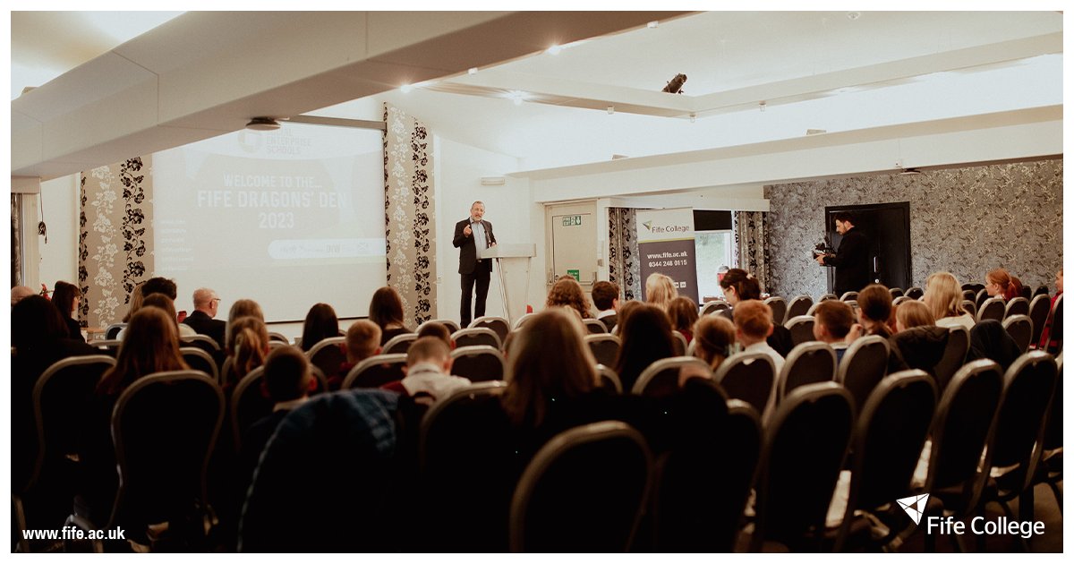 👋 Great to welcome our friends from primary and secondary Fife Schools to 
Carnegie Conference Centre for today's Dragon's Den challenge!

We hope you all had a fantastic day.