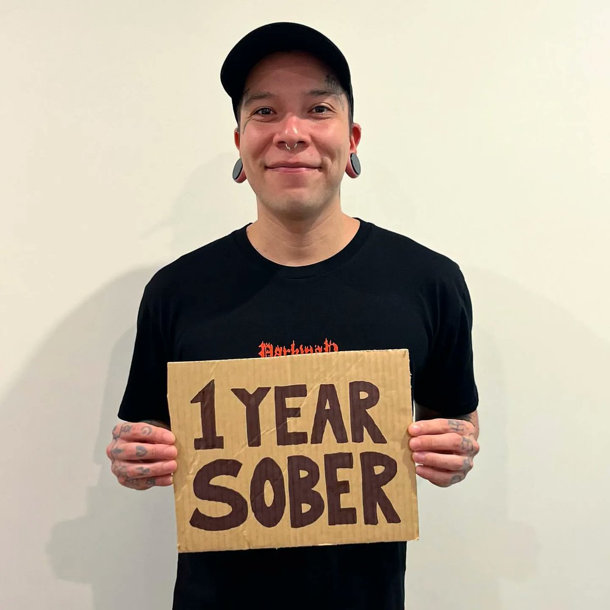 I FINALLY DID IT!! 1 YEAR SOBER TODAY!! Honestly so proud of myself and how far I’ve come on my sober journey. I want to take this time to tell you all about where I was at a year ago. sobrietycastle Congratulation to : tattedandsober Tags: #soberlifestyle # #soberissexy #sober