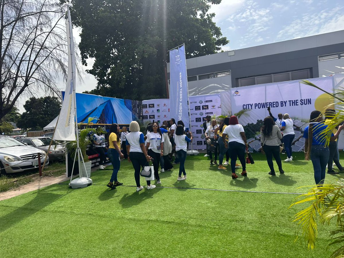 TheSilvapr's tweet image. This year’s edition of #Unleashed4TakeOver2023 gathered first-in-class thought leaders to inspire, guide, and provide valuable information and direction to attendees to charge them for the rest of 2023 and beyond. Speaking live rn is DR Odabor.

Join us: evt.live/unleashed4take…