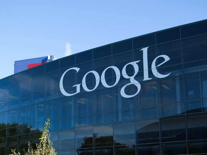 #Google pays entire ₹1,338 crore penalty to #CCI in #Android case

businessinsider.in/tech/news/goog…