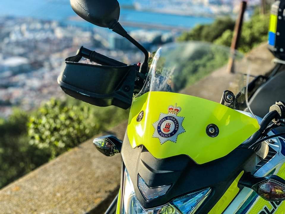 RGPolice's tweet photo. From now until 4.30pm, RGP, GDP & HM Customs officers will be doing "Blue Light" training.
This means you may hear more sirens than normal.
Please donβt be alarmed, itβs only for training purposes.
#Gibraltar #RoyalGibraltarPolice #Police #bluelighttraining https://t.co/ZVrSM1u9kk
